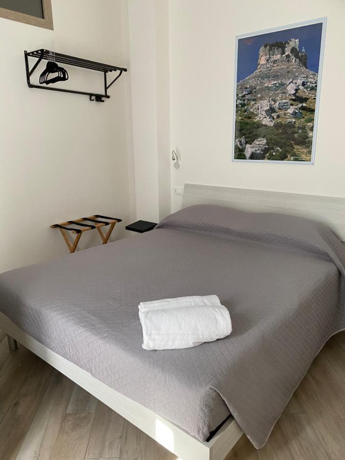 Domoblu Camere In Centro Тортоли Экстерьер фото