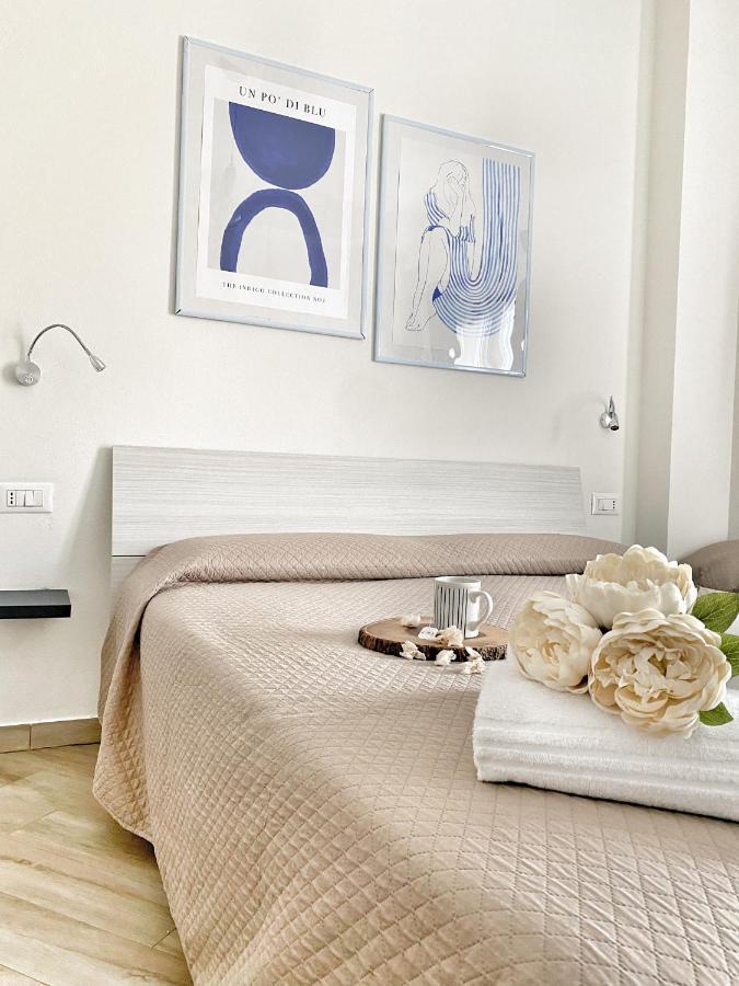 Domoblu Camere In Centro Тортоли Экстерьер фото
