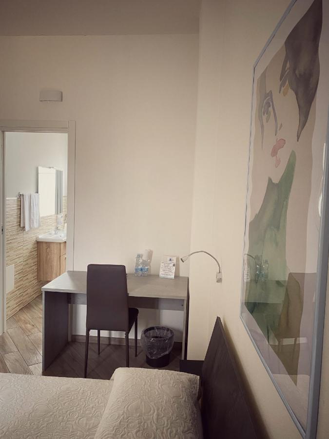 Domoblu Camere In Centro Тортоли Экстерьер фото